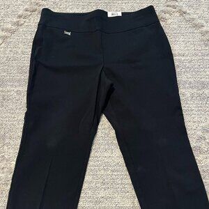 Black Capris (Petite) Pants